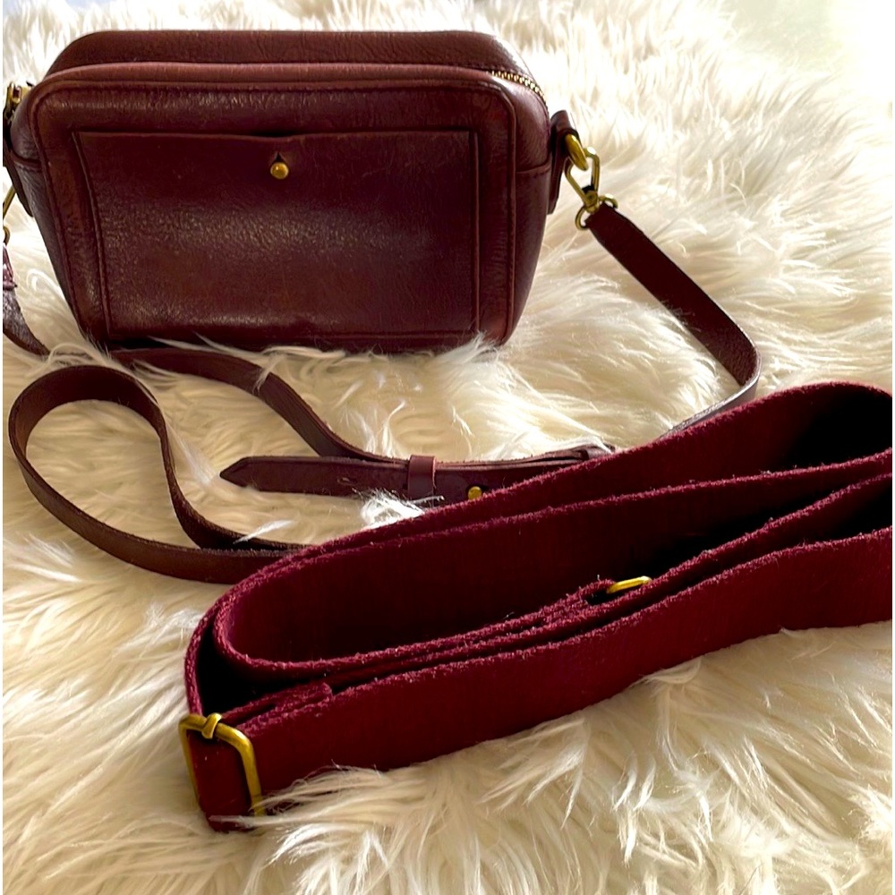 Madewell Transport Camera bag.  Like new